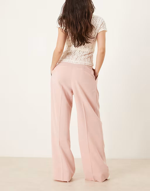 Pantalones sastre anchos rosa malva con pliegues
